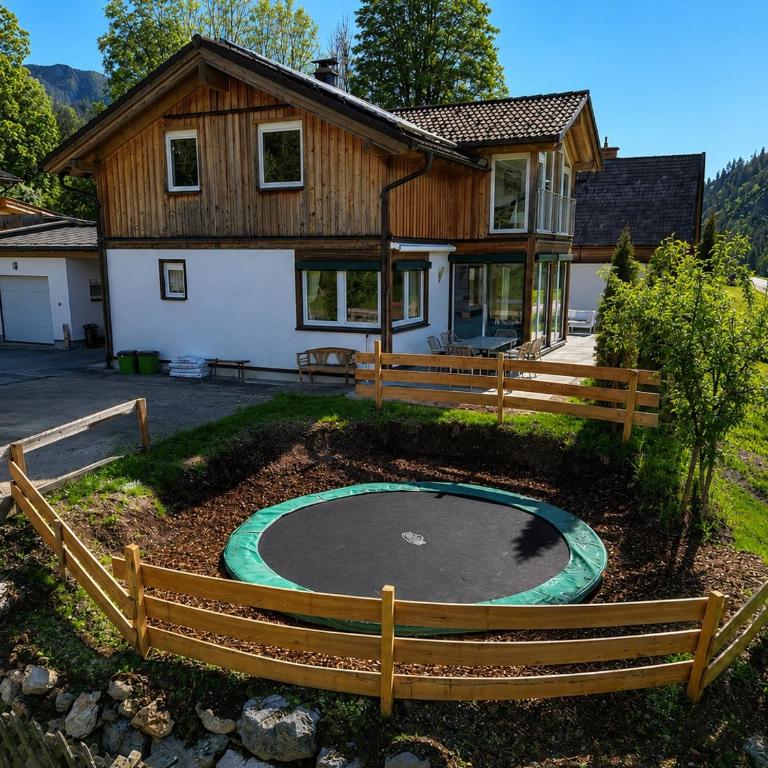 Gipfelruhe-ganzes Ferienhaus mit Sauna, Garten & Spielzimmer- Ramsau am Dachstein - Villa - 2