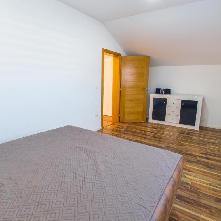 Mostaria House - Apartment mit 4 Zimmern - 44