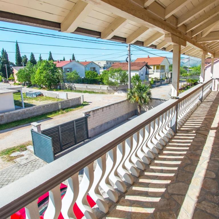 Mostaria House - Apartment mit 4 Zimmern - 48