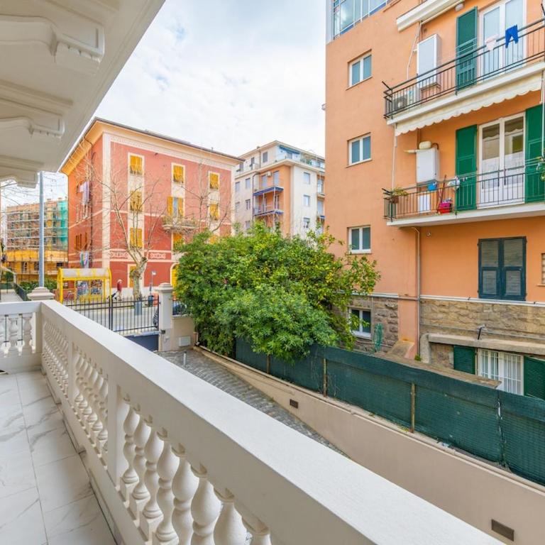 New Apt, Free Parking 2 min from the Sea - Appartamento Superior con Balcone - 18