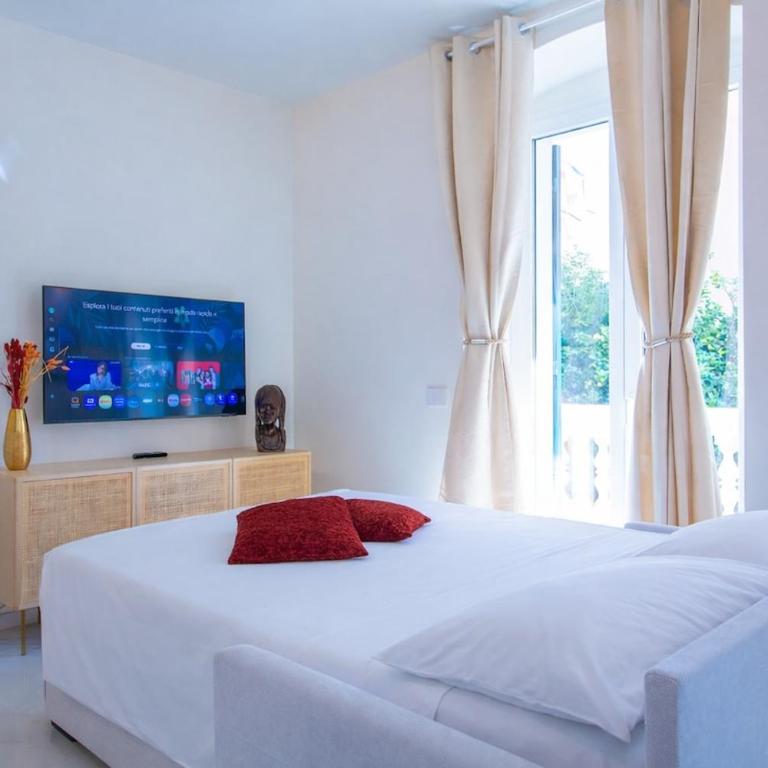 New Apt, Free Parking 2 min from the Sea - Appartamento Superior con Balcone - 21