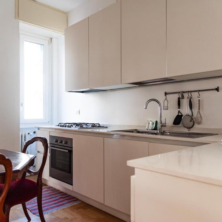Youhosty - Benedetto Marcello 22 - Appartamento con 2 Camere da Letto - 11