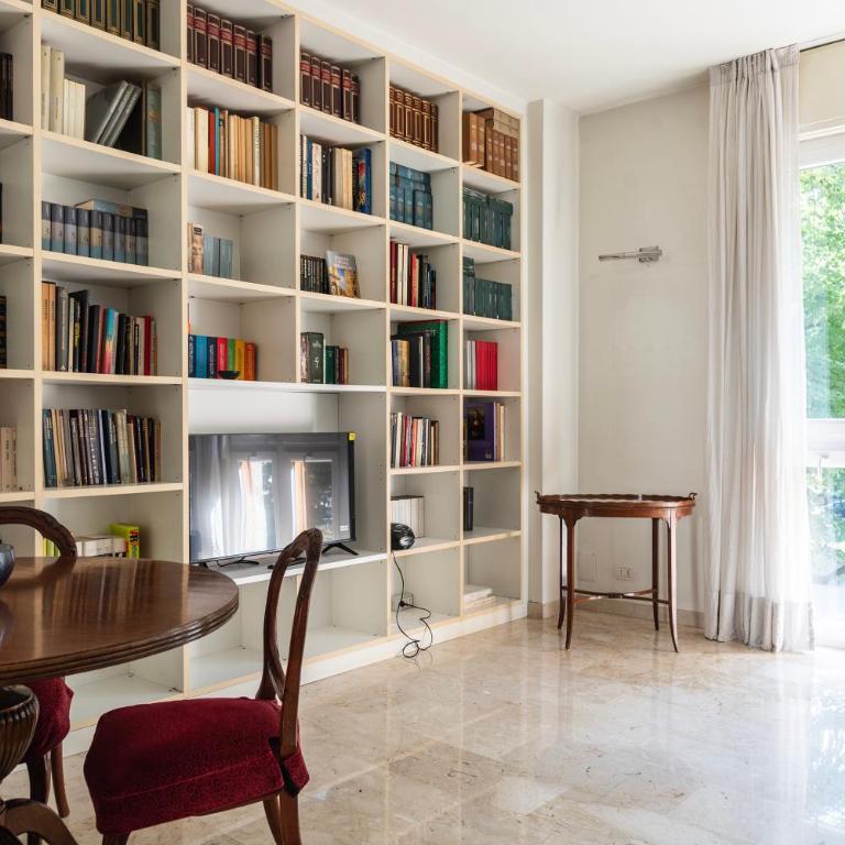 Youhosty - Benedetto Marcello 22 - Appartamento con 2 Camere da Letto - 30