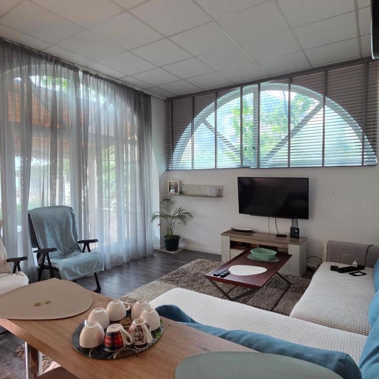See view apartment - Apartment with Sea View - 22