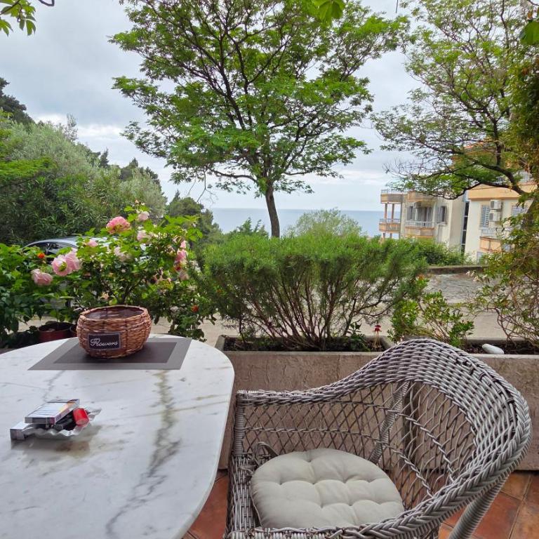 See view apartment - Apartment with Sea View - 26