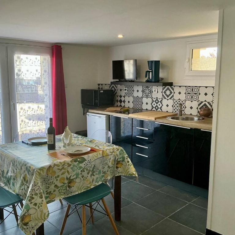 Berck T2 Rez de chaussée rénové avec terrasse et stationnement SOLEIL LEVANT - Apartment mit 1 Schlafzimmer - 1
