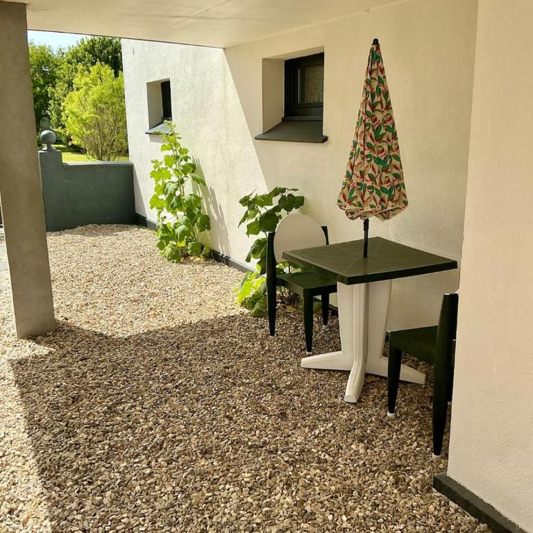 Berck T2 Rez de chaussée rénové avec terrasse et stationnement SOLEIL LEVANT - Apartment mit 1 Schlafzimmer - 6