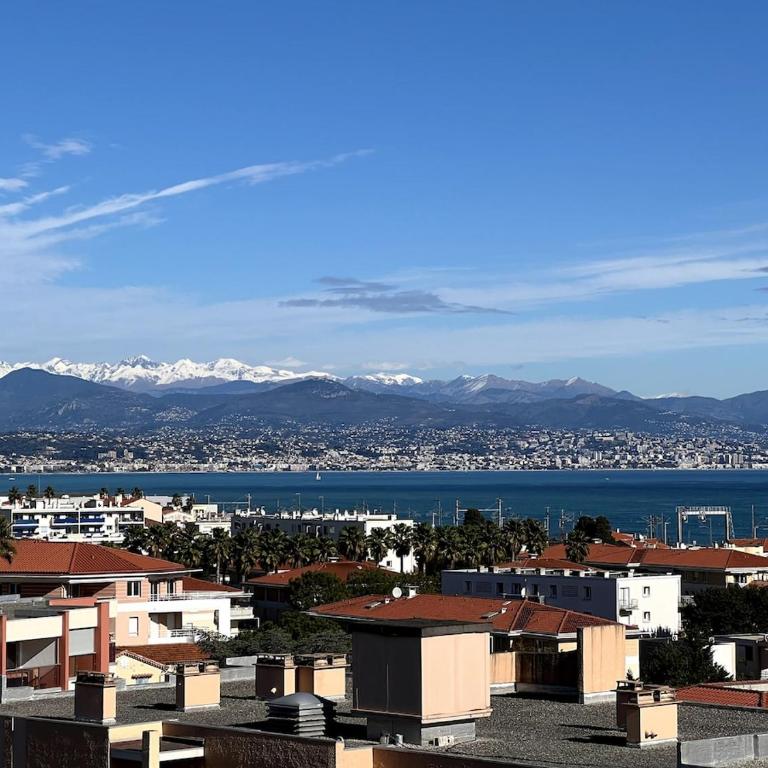 T2 with sea view in Antibes - Appartement 1 Chambre - 1