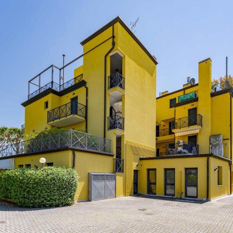 Apartment with Private Beach Spot Terrace & Parking - Appartamento con 2 Camere da Letto - 9