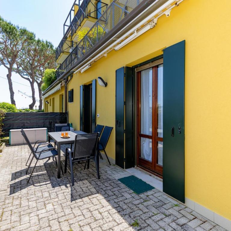 Apartment with Private Beach Spot Terrace & Parking - Appartamento con 2 Camere da Letto - 6