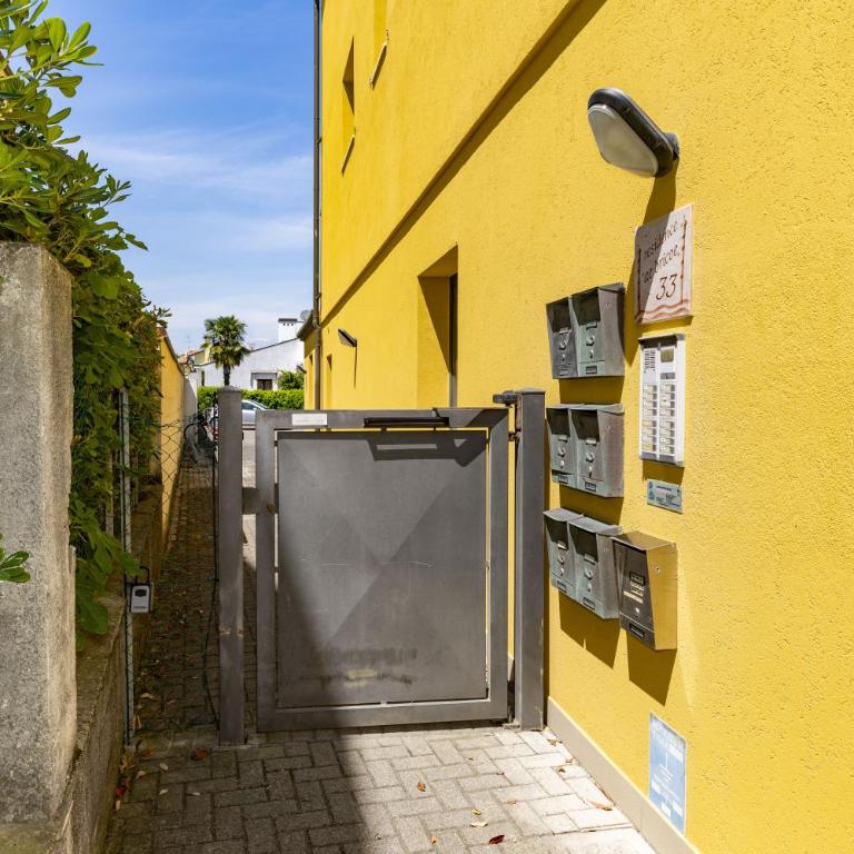 Apartment with Private Beach Spot Terrace & Parking - Appartamento con 2 Camere da Letto - 58