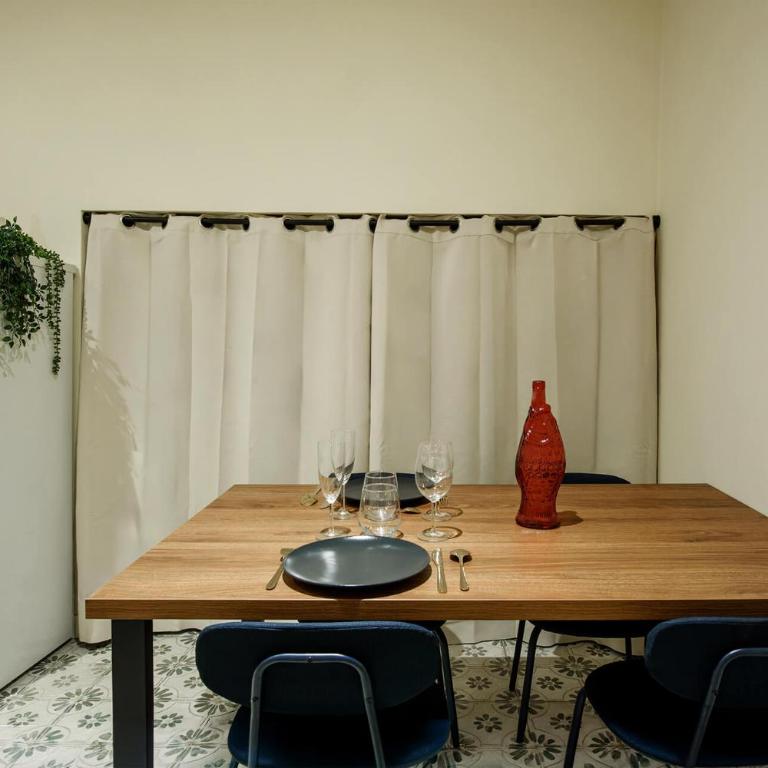 Le Jardin des Délices - Love Room & Balnéo à Lyon - Appartement 1 Chambre - 14