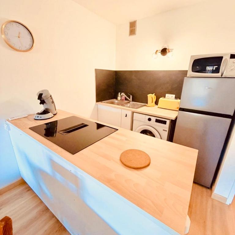 Spacieux F2 Climatisé LE SEMAPHORE - Apartment - 10