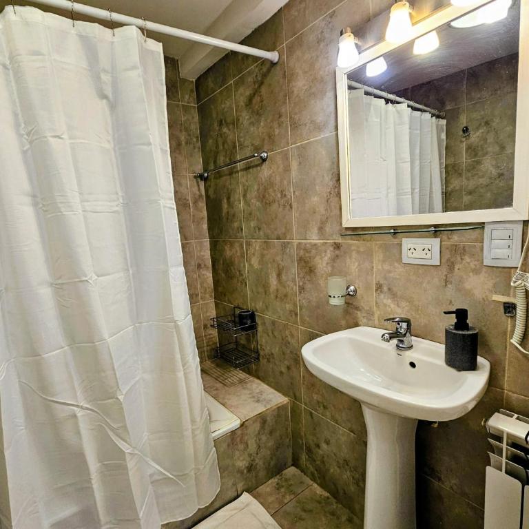 Refugio Urbano Bariloche con estacionamiento - Apartamento de 1 dormitorio - 15