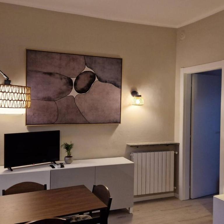 Piccolo Tesoro per 4 persone nel cuore di Bergamo - Appartamento con 2 Camere da Letto - 2