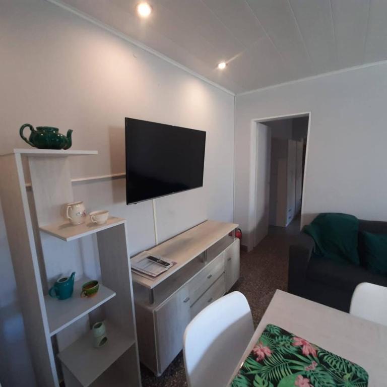 Alquileres Abril - One-Bedroom Apartment - 6