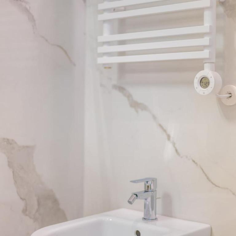 Luxurious and Bright Apartment with Balcony, 6 Guests - Appartamento Deluxe con 2 Camere da Letto e Balcone - 17