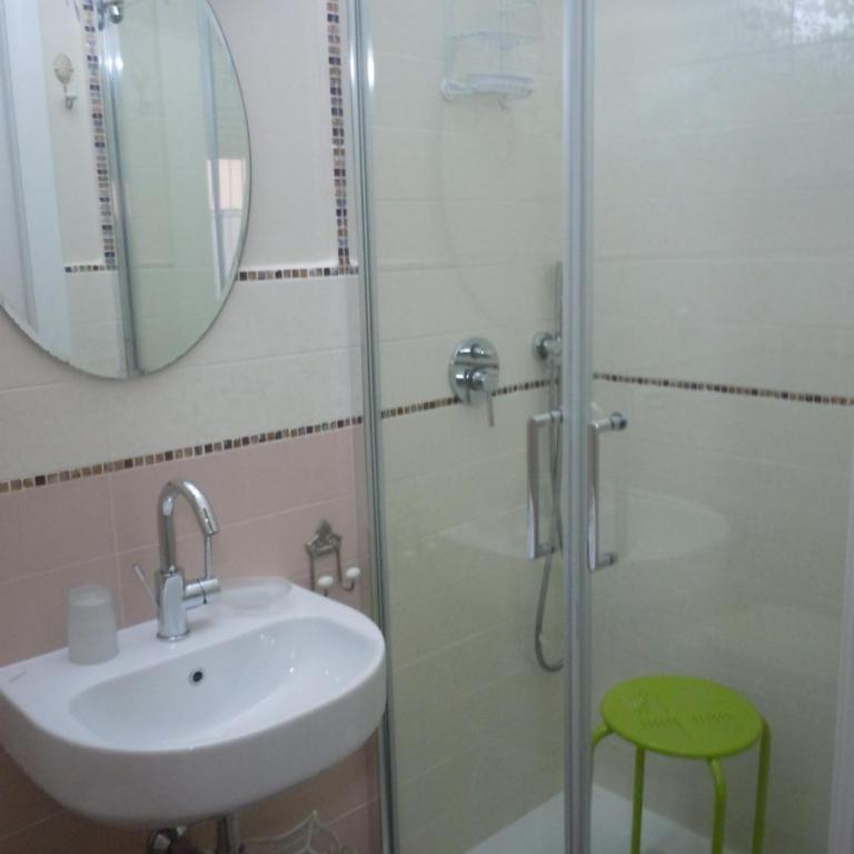 Da Agnese Locazioni brevi - Double Room with Private Bathroom - 8