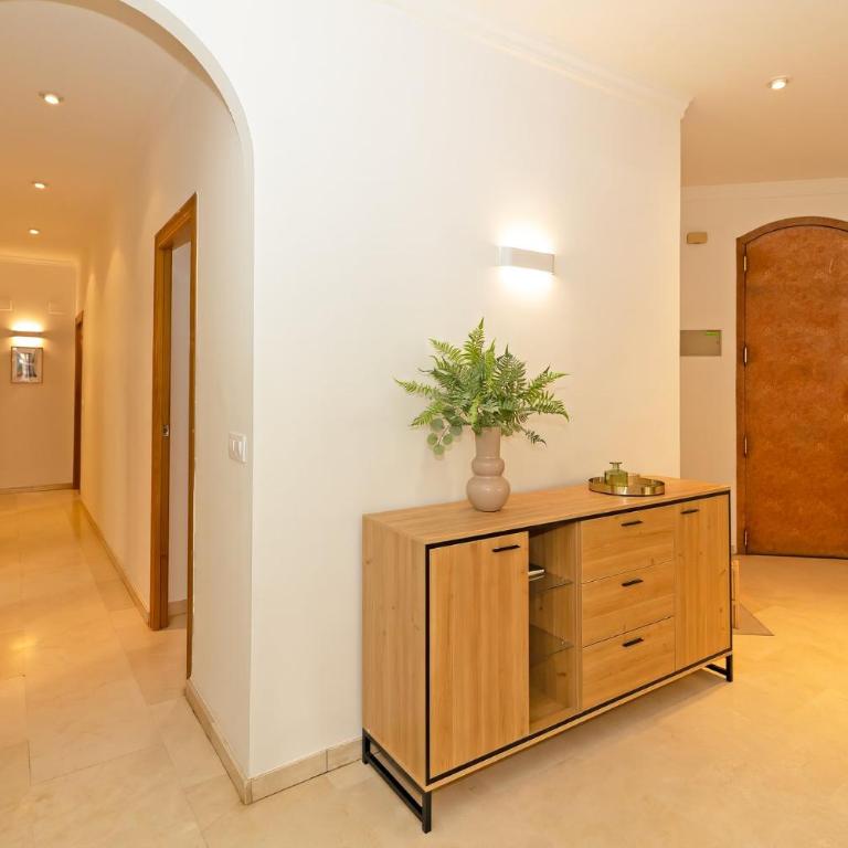 GuestReady - Apartment with terrace in Valencia - Four-Bedroom Apartment - 12