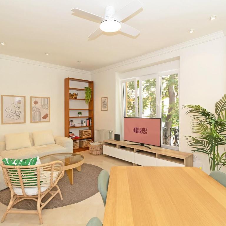 GuestReady - Apartment with terrace in Valencia - Four-Bedroom Apartment - 1