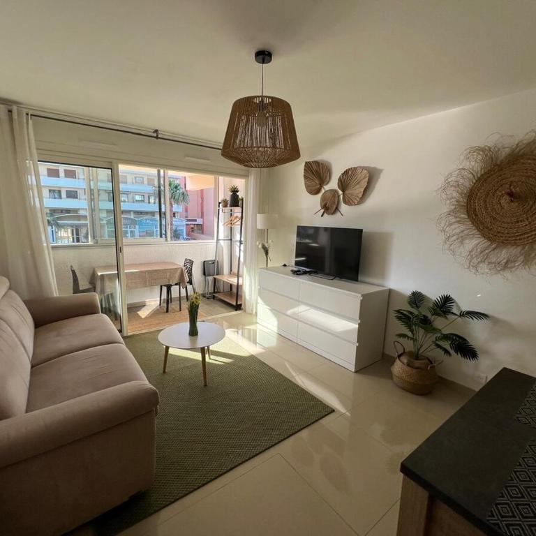 Cocon bord de mer, elegant apartment with AC and parking and wifi - Superior Studio - 1