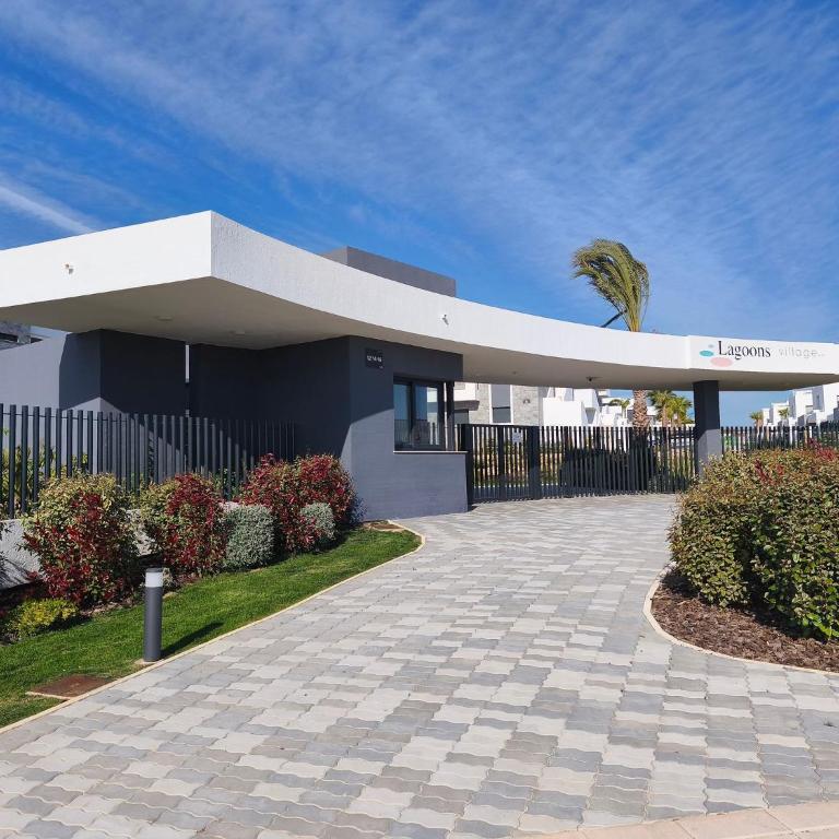 Lagoons Village 1 Bedroom - Apartment - 16