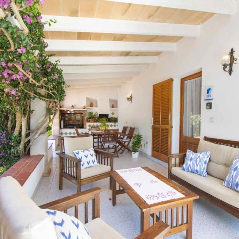 Villa Can Torreta - Villa with Private Pool - 4