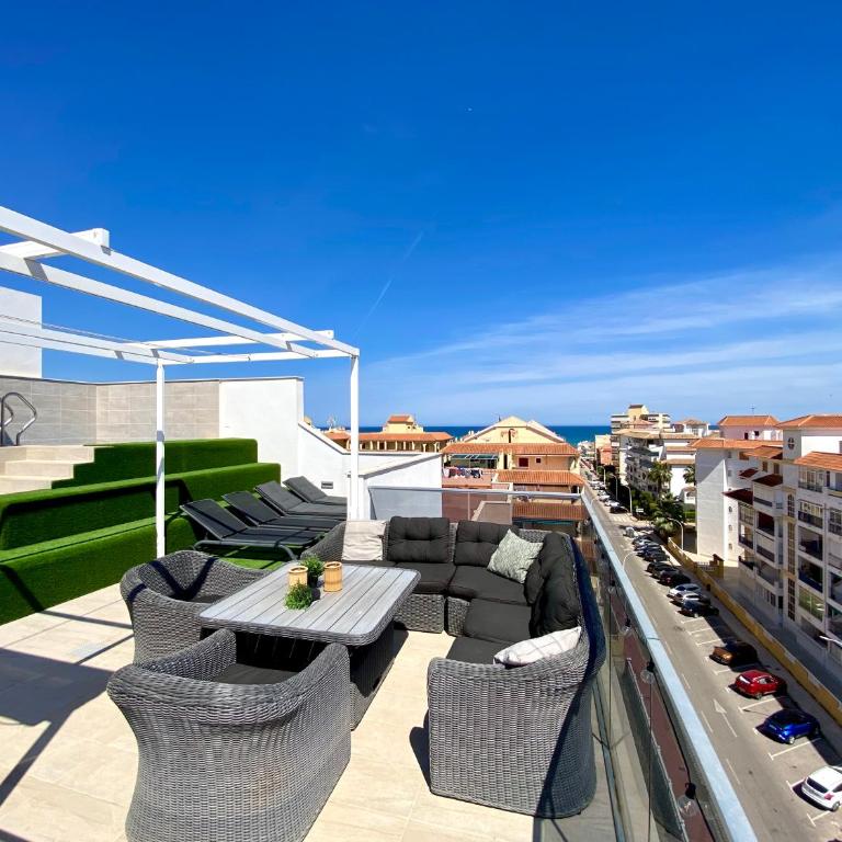 Seaview Penthouse with privat pool La Mata Beach - Deluxe Apartment mit 2 Schlafzimmern und Meerblick - 17