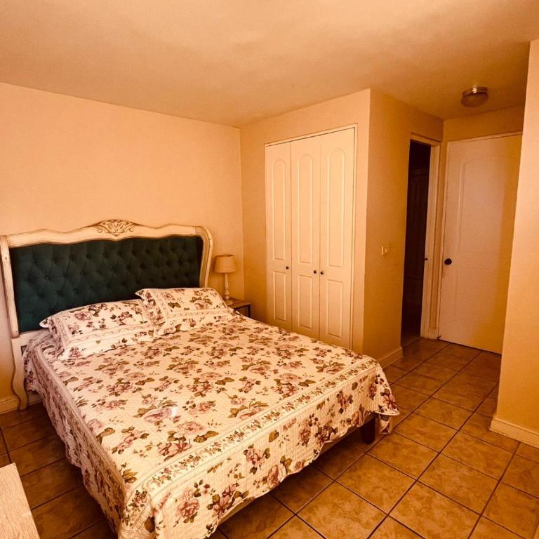 Departamento Compartido, Habitación con Baño Privado y Cama Matrimonial - Apartamento de 1 dormitorio - 4