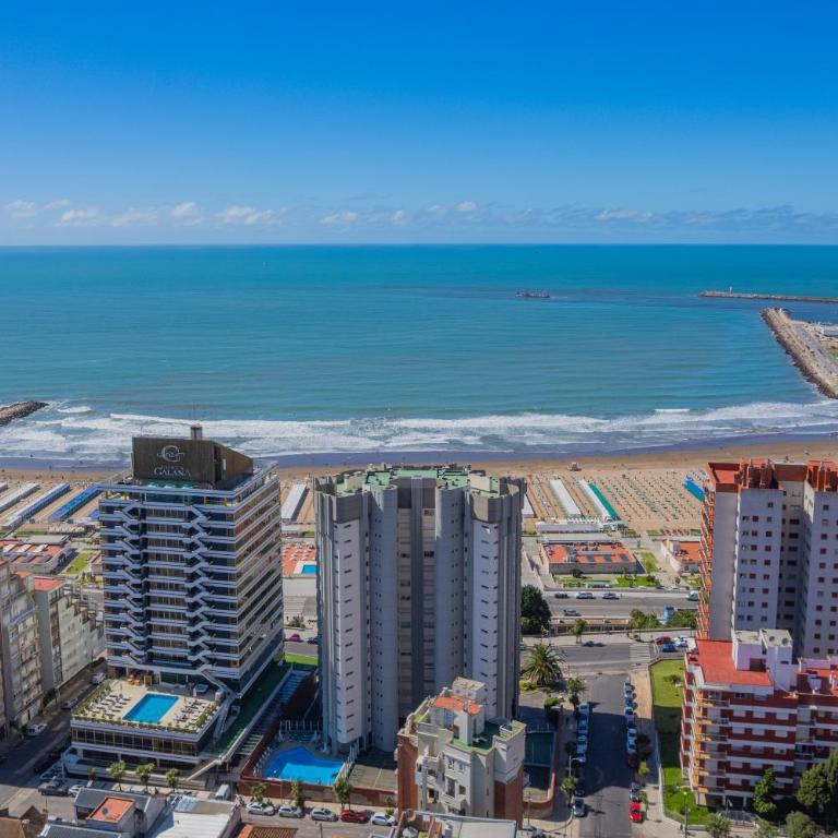 Playa Grande Categoría frente al Mar Emblemático edificio - Apartamento de 2 dormitorios - 24