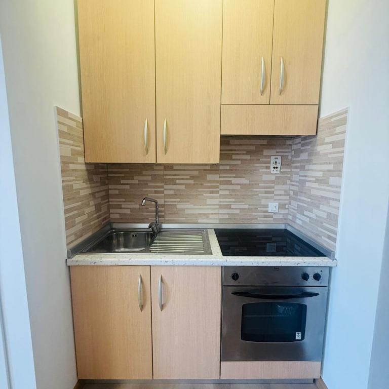 Terrazzino in centro300mt dal Mare - Appartamento - 10
