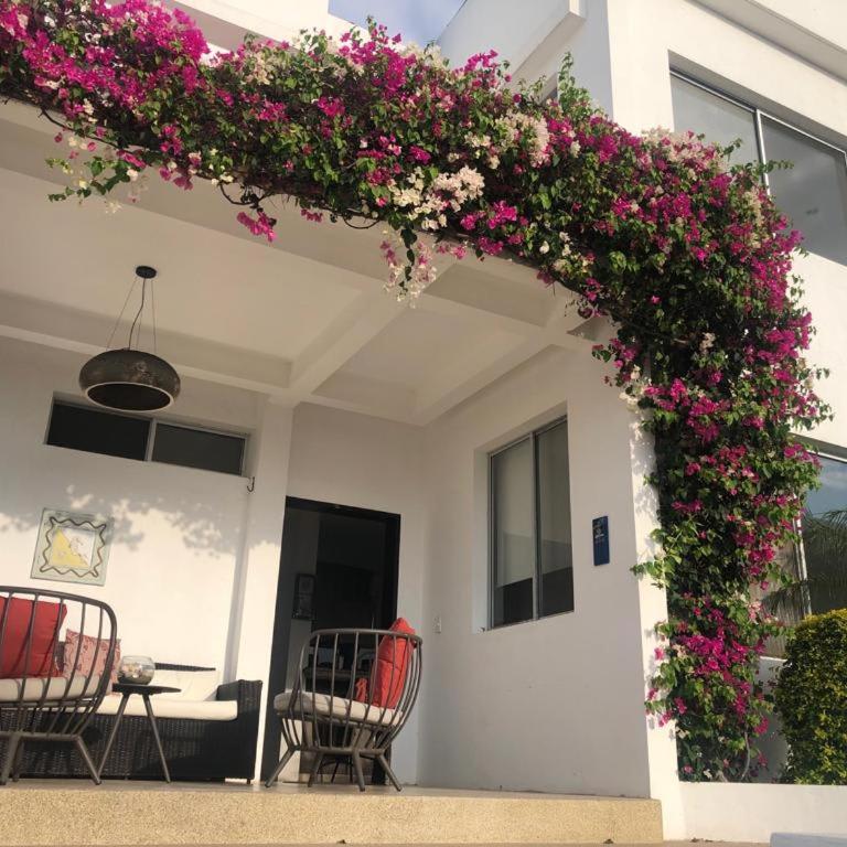 Awesome Beach House 3BD Pool and BBQ in Punta Blanca - Vacation Home - 2