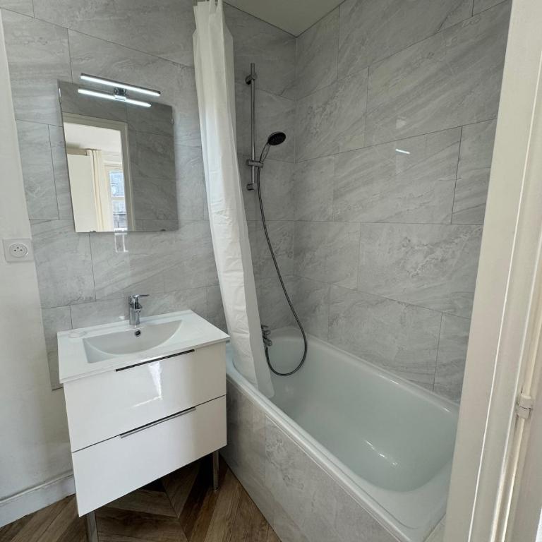 studio au cœur de Poitiers - Appartement 1 Chambre - 3