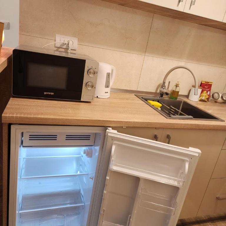 Studio apartman BERMET - Studio sa Balkonom - 11