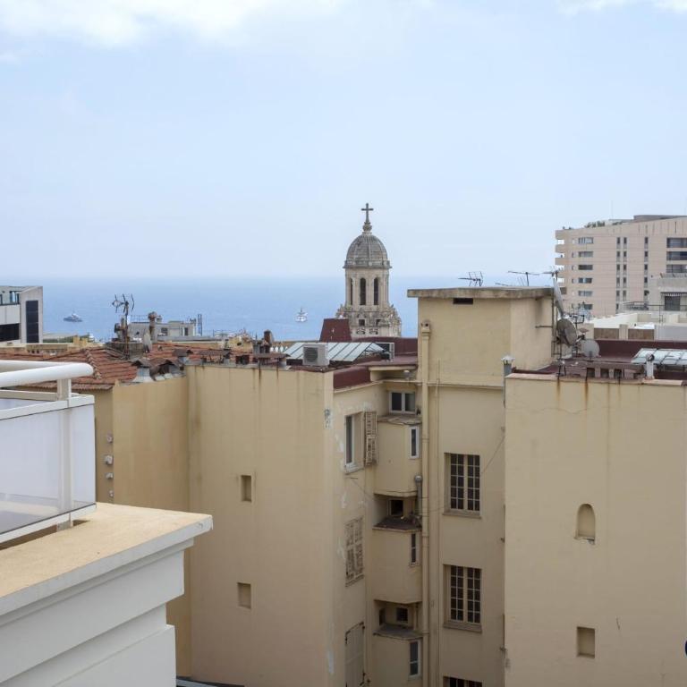 Appartement au centre de Beausoleil avec terrasse - Appartement - 17