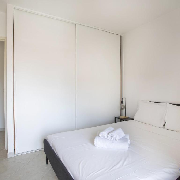 Appartement au centre de Beausoleil avec terrasse - Appartement - 23