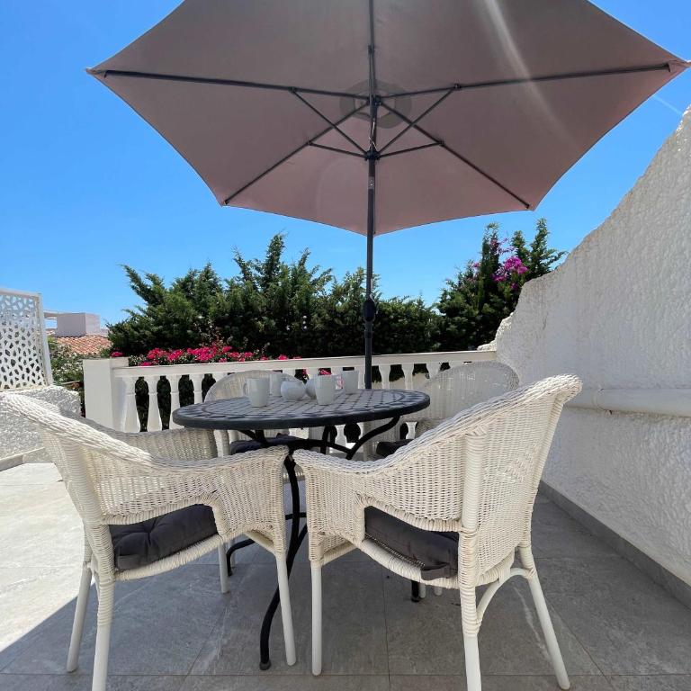 SHR005 Casa Mil Flores en Nerja con terraza - Apartamento - 24