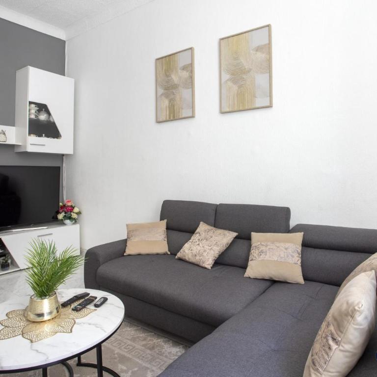 Appartement climatisé quartier République - Appartement - 1