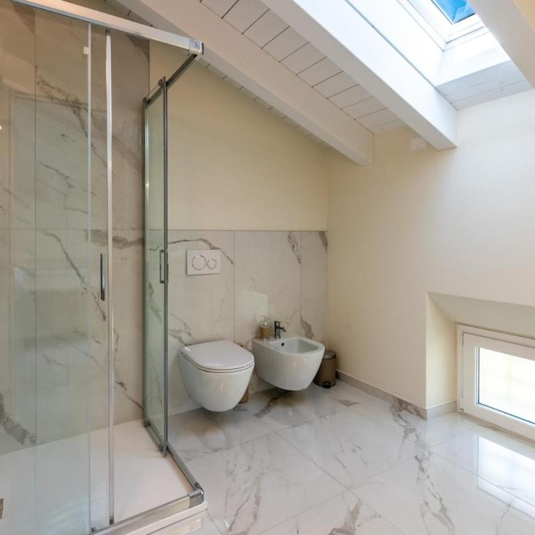 Luxury penthouse for 6 guests, free parking - Appartamento Deluxe con 2 Camere da Letto - 8