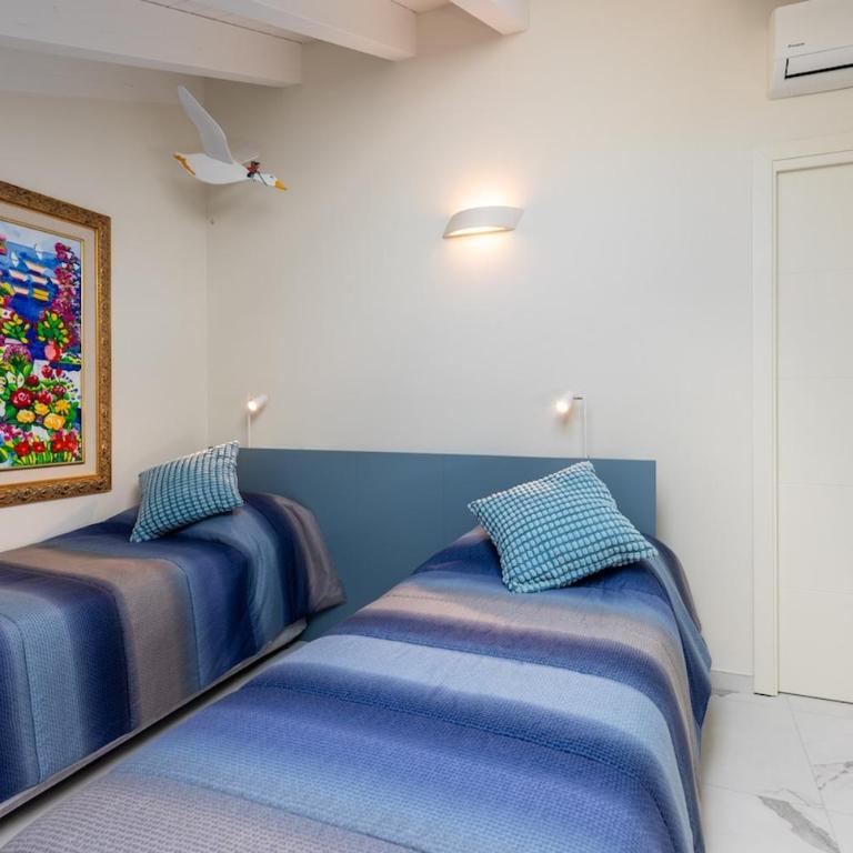 Luxury penthouse for 6 guests, free parking - Appartamento Deluxe con 2 Camere da Letto - 10