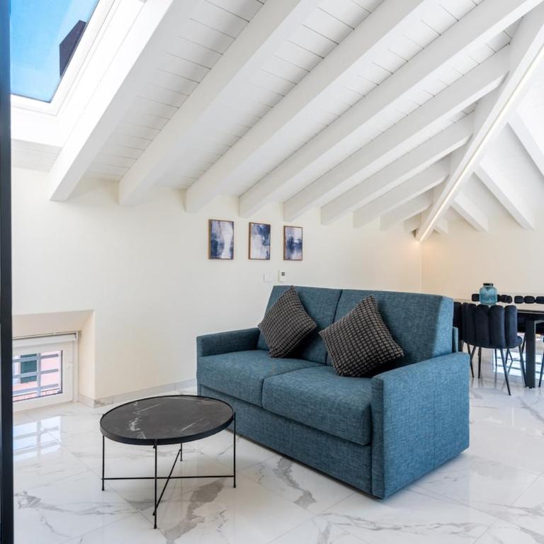 Luxury penthouse for 6 guests, free parking - Appartamento Deluxe con 2 Camere da Letto - 12