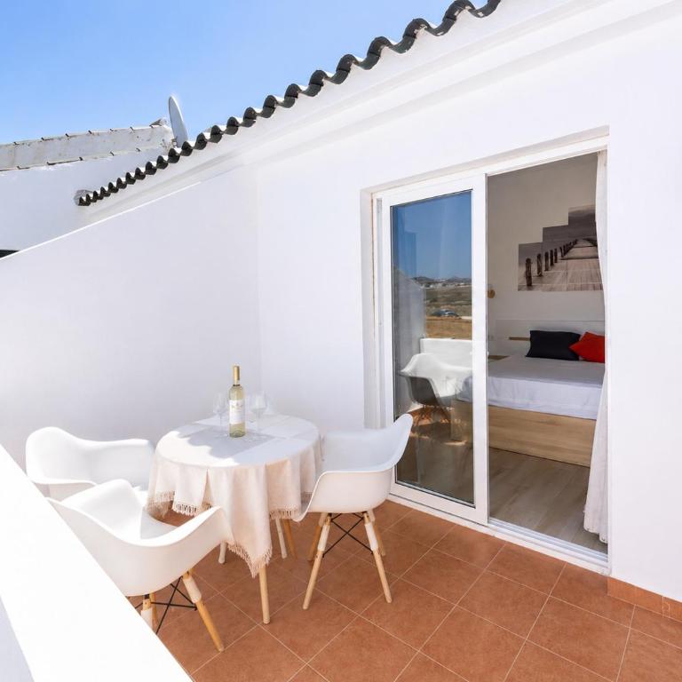 Sunny Bungalow with Pool & Patio in Sonnenland By Canarias Prime Homes - Bungalow - 11