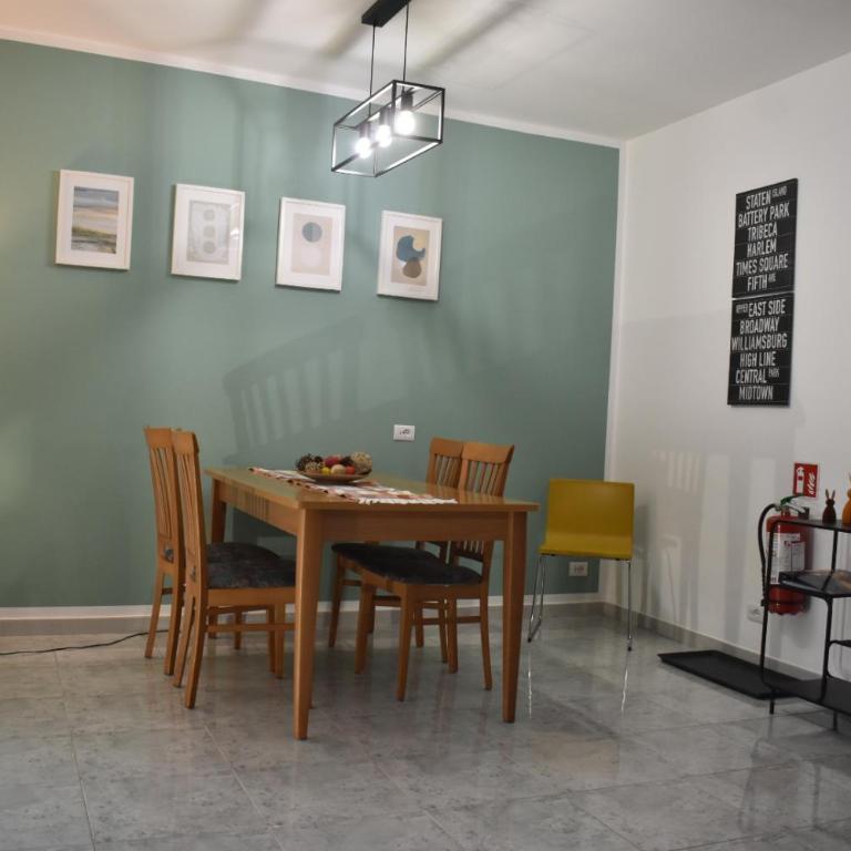 La casa di Mimmo con parcheggio privato incluso - Appartement 2 Chambres - 4