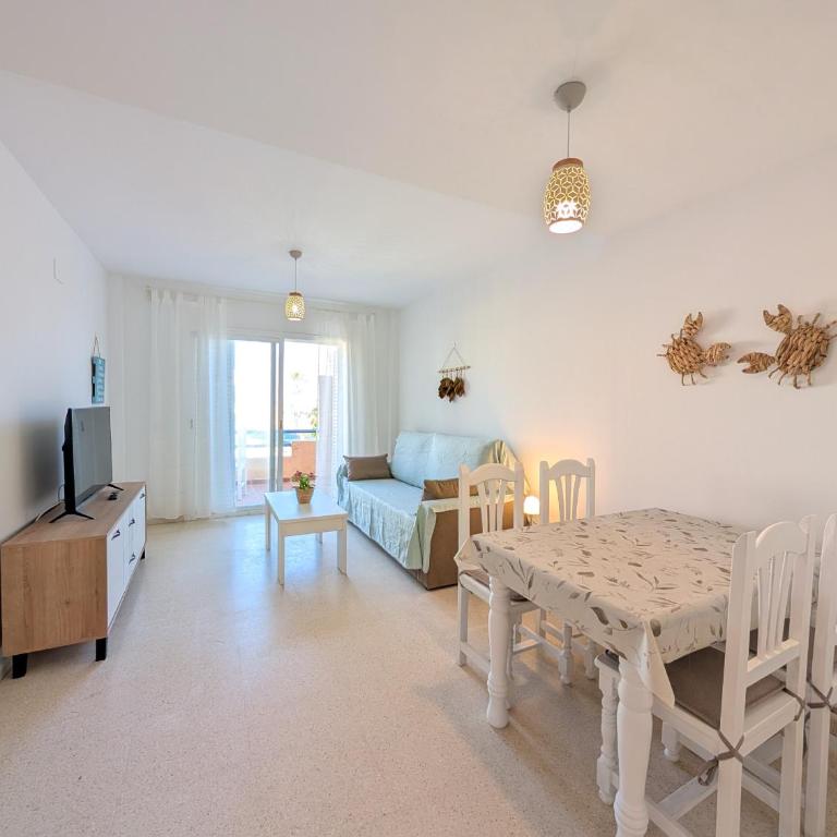 300 Livingtarifa Salsa - Apartment with Sea View - 4