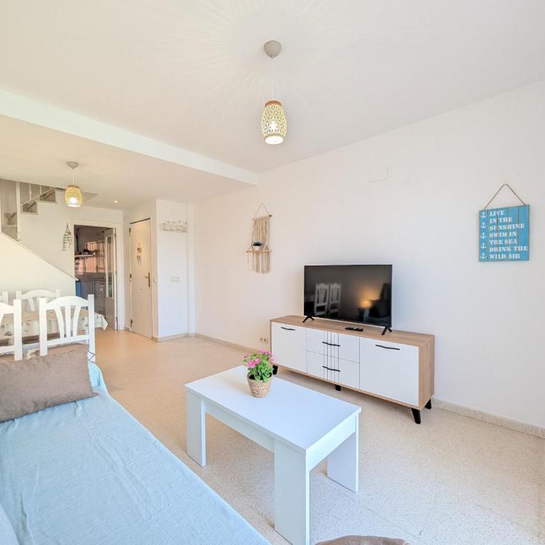 300 Livingtarifa Salsa - Apartment with Sea View - 9