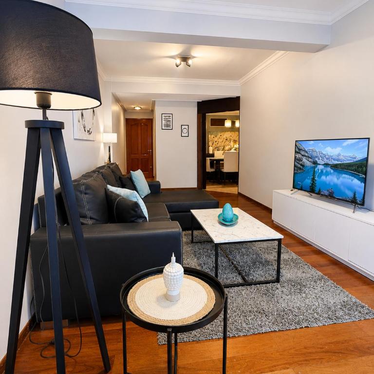 Paramont Tucuman - Three-Bedroom Apartment - 2