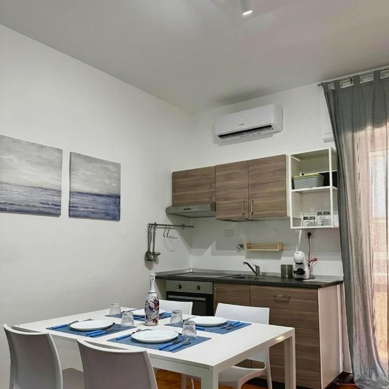 Dimora di Zeus - Two-Bedroom Apartment - 1
