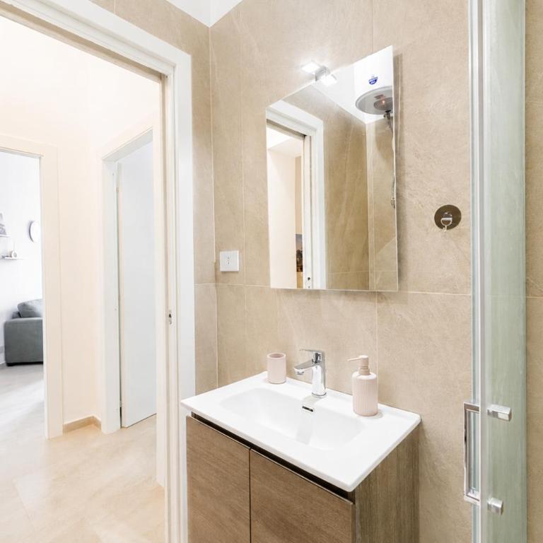 Sabotino Residence - One-Bedroom Apartment - 12