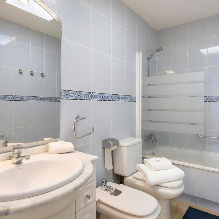 Paseo 153 - Three-Bedroom House - 19