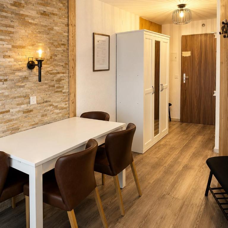 Mountain Holiday Leukerbad Free Parking and WiFi Playroom 96 - Apartment mit 1 Schlafzimmer - 3